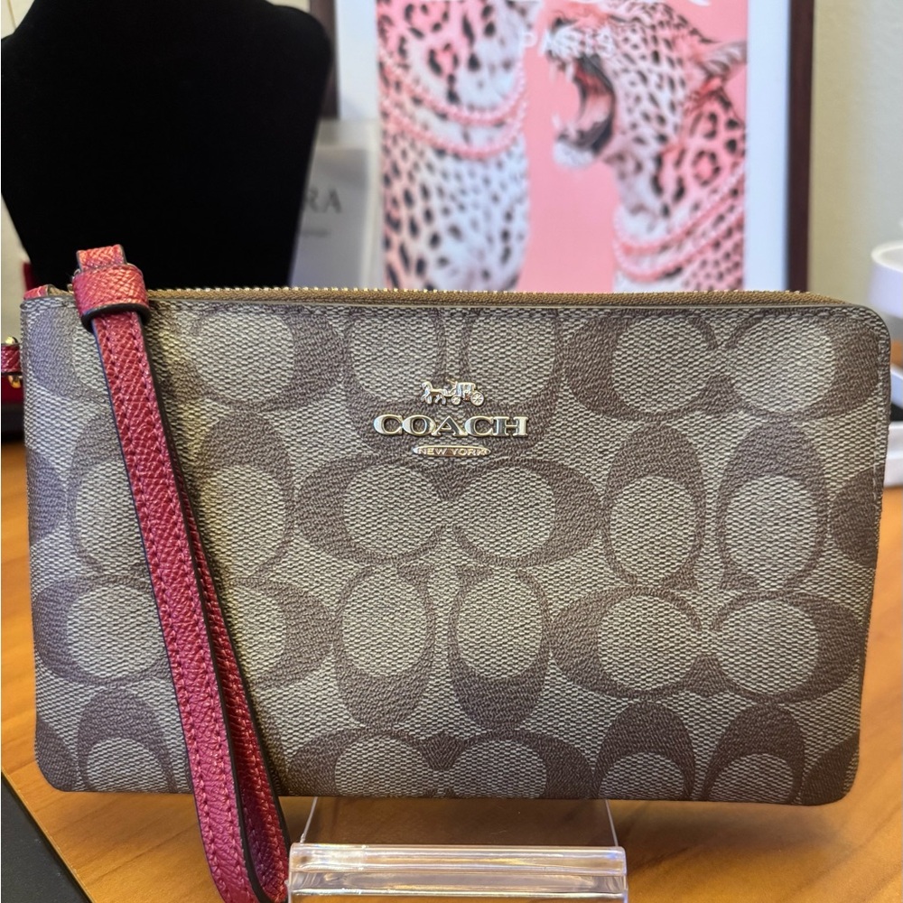 Coach EUC Monogram Wristlet